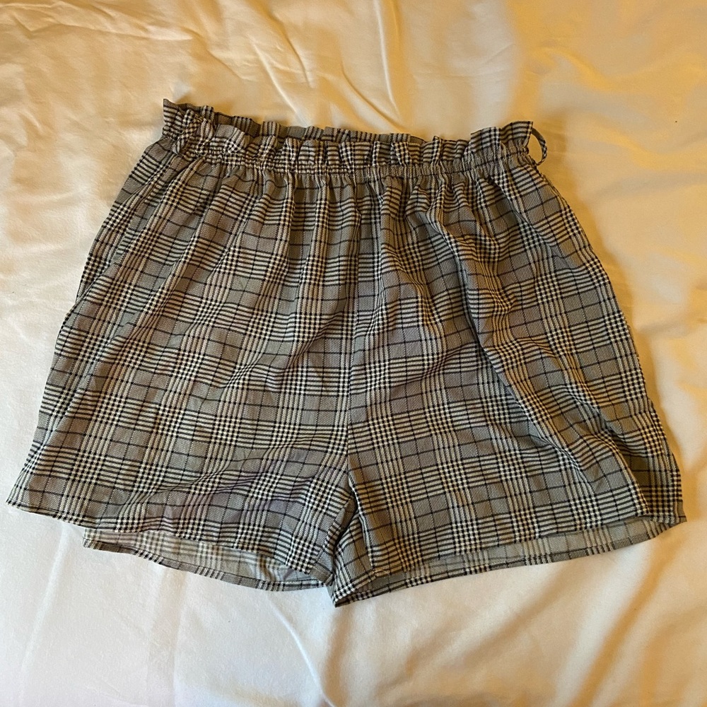 SHEIN - Plaid Shorts w Elastic Ruffle Band 2XL